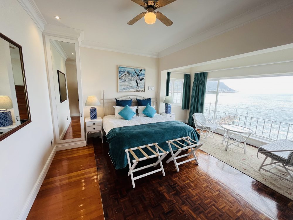 3 bed (2) Olokun Room